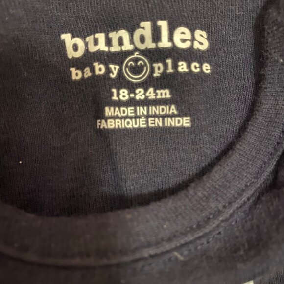 Bundles Baby Place Navy Long Sleeve Bodysuit “Mommy’s Cutest Cub” (Size 18-24M) - Picture 6 of 7